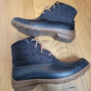 Sperry quilted black duck boot